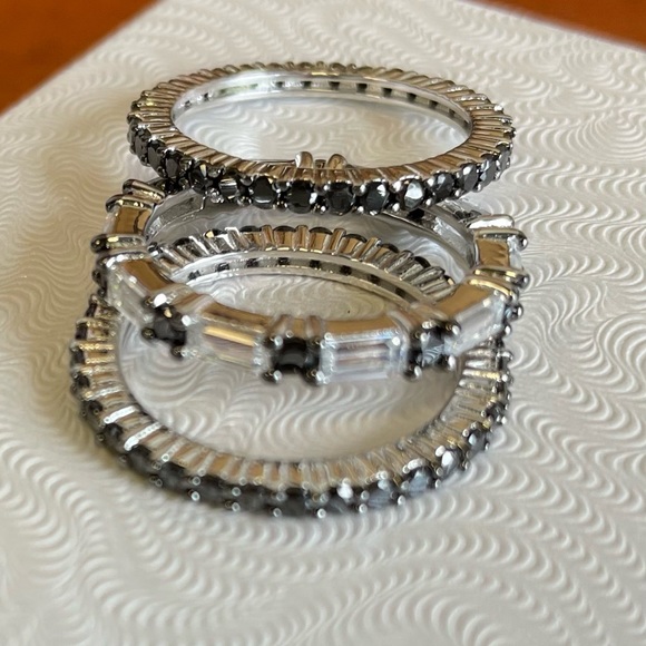 3pc Onyx & Baguette Topaz Eternity Ring - Picture 3 of 4